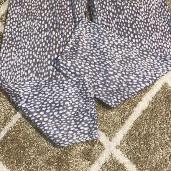 DKNY Soft Fleece Pajama Pants - Picture 4 of 7